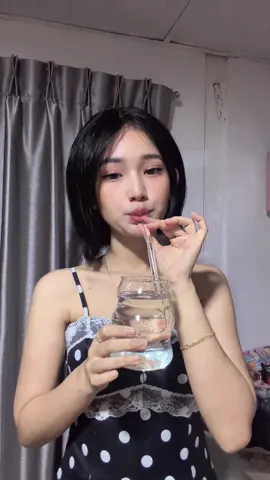 အသက်20ကျော်လာလို့ collagen သောက်ချင်လာပြီဆိုကြည့် @Good Looking Brand 👈မှာယူရန် #shunlaemon #fyp #review 