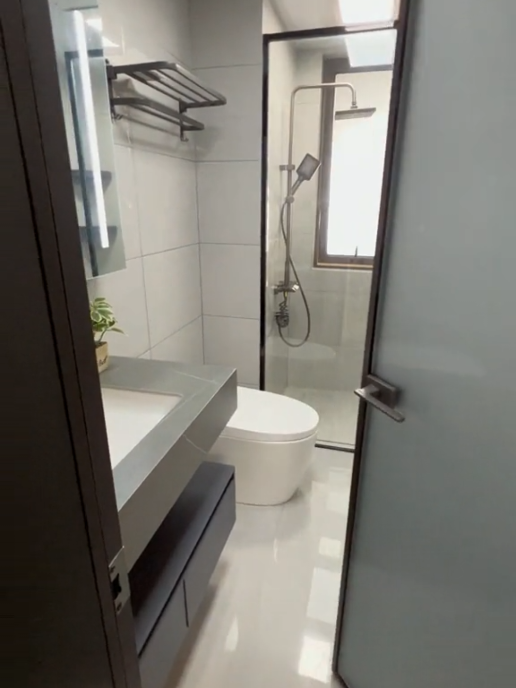 Hello các con vợ của anh Thiết bị vệ sinh #elitehome #tbvs #nhatam #combonhatam #tuchau 
