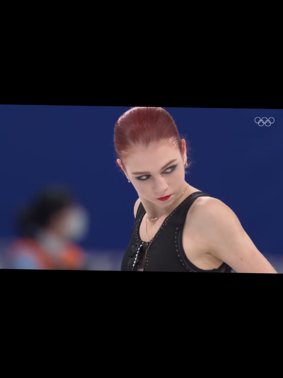 Alexandra Trusova is a Russian figure skater ⛸️❄️ She won the silver medal at the 2022 Winter Olympics [ 4 ] behind her compatriot Anna Shcherbakova #figureskating #alexendratrusova #eterigirls 