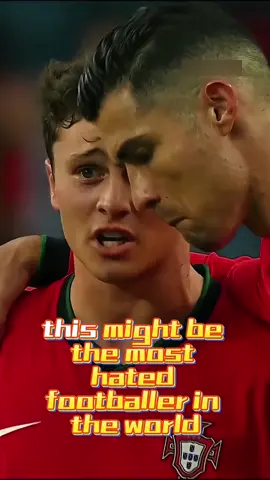#Soccer #tiktokcampaign Joao Neves has gone from hero to controversy in just one match,sparking huge debate after his post-match comments about CristianoRonaldo. What started as a simple interview has now turned into a viralfootball storm involving fans, teammates, and online drama. #JoaoNeves #CristianoRonaldo #PortugalFootball 