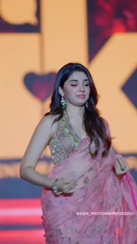 #tiktokviralvideo #foryoupage #foryou #krithishetty 