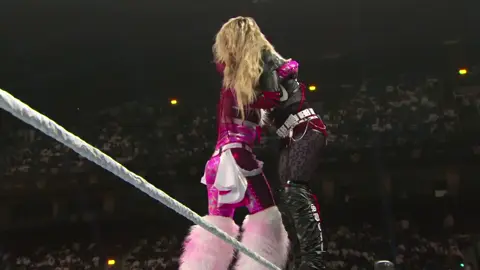 # Liv Morgan  VS Iyo Skay  # iyo skay gana Reyna de ring 👑