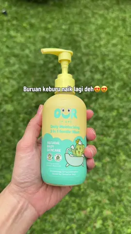 Lagi terjun payungggg… buruan!!