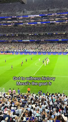 The goat making the free kick  #messi #worldcup #dallas #goat #footballer 