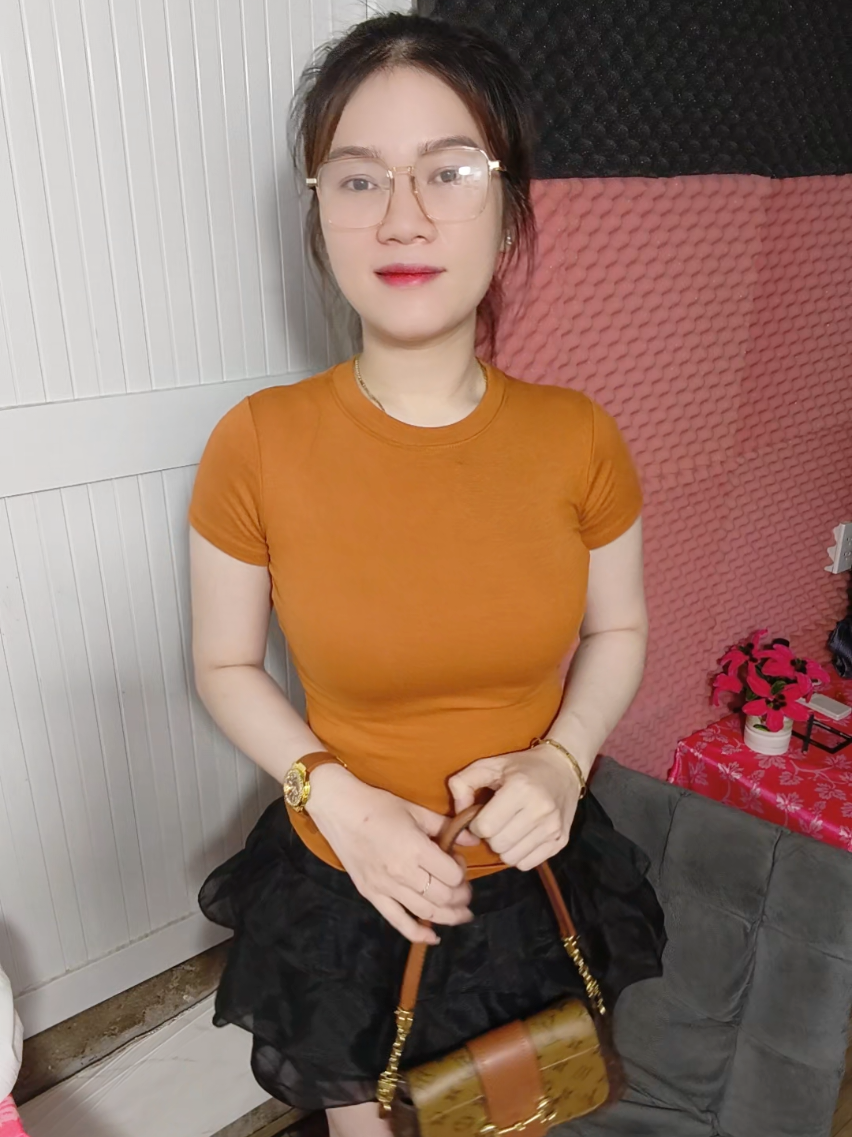 áo thun nữ trơn vải co giãn tốt màu hót trend#aothun #omthateo #hottren 