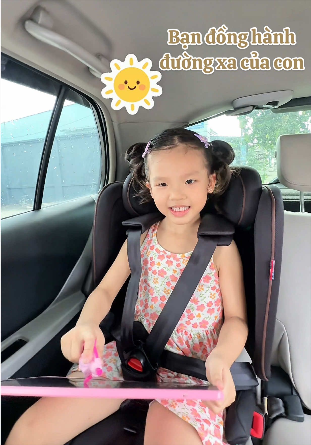 Ghế ô tô trẻ em không phải để đối phó với luật mới mà là vì an toàn và sự thoải mái cho con nữa đó các mom 🥰 #Volden #GheOToTreEmVolden #ThongMinhChuanAnToan #VoldenBabyAirvoice #VoldenNghiDinh168  