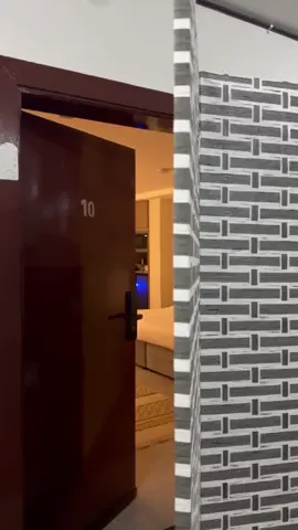 🕌 في قلب المدينة المنورة  🕌 استديو الفؤاد في المدينه المنوره حي العريض ،ايجار يومي و اسبوعي مجهز بالكامل  سرير ماستر ، وجلسة ، دخول ذكي،  ركن للقهوة والشاهي.    📍 موقع مميز قريب من الحرم والراشد مول   🛏️ استديو مريح ومجهز بالكامل   ☕ جميع الخدمات التجارية والترفيهية قريبة منكم   للحجز والاستفسار تواصلوا واتساب. #ايجار_يومي_اسبوعي_شهري  #ايجار_المدينة_المنورة  #جاذر_إن  #explore 