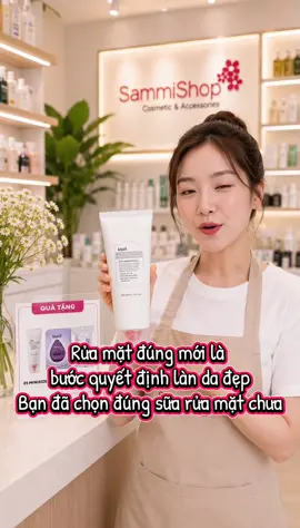 Da sạch nhưng không khô căng với Dear, Klairs Freshly Juiced Vitamin Mask Cleanser 150ml. 🍋 💛 Làm sạch bụi bẩn, dầu thừa và lớp kem chống nắng sau một ngày dài. 💛 Kết cấu mềm mịn, tạo cảm giác dễ chịu sau khi rửa. 💛 Phù hợp cho chu trình chăm sóc da hằng ngày. #DearKlairs #SuRuaMat #FreshlyJuiced #Skincare #ChamSocDa      