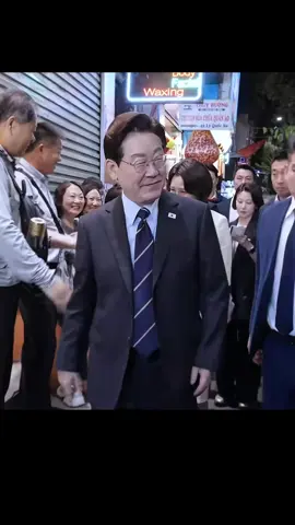 Mỗi Tổng Thống có cái giá khác nhau 
