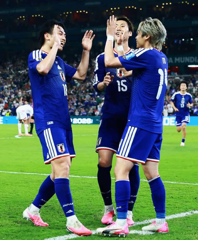 The Japan national team is ready to go.🇯🇵🔥 #japan #japan🇯🇵 #fifaworldcup #Soccer 