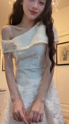 buổi tối lung linh lắm đó ạ, feedback của kh e đó #đầm #vay #trending #celyz #tiktok 