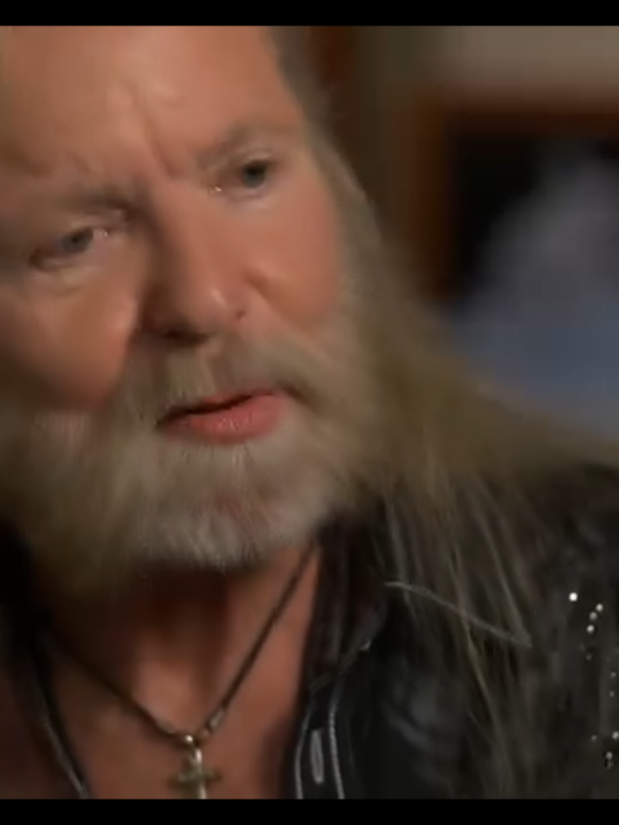 Greg Allman opens up about the challenges, that led to his marriage with Cher falling apart. #gregallman #cher #axstv #danrather #celebrityinterviews