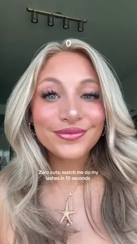 Maybe a new record with our style Sticktionary Glow-getter! #lashclusters #flutterhabit #diylashclusters #pregluedlashes 