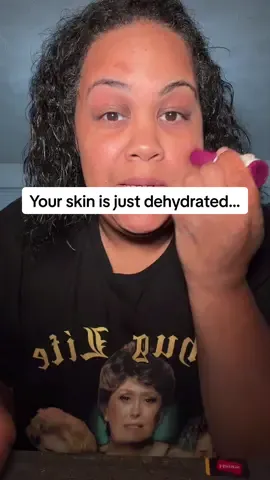 This literally helped my skin SO much! #drmelaxin #drmelaxincalciumbalm #korenaskincare #koreanskincareproducts #collagen 