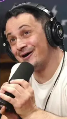 Dilera faz todo mundo cair na risada com tique aleatório.  #tourette #dilera #foryou #viral #copadomundo 