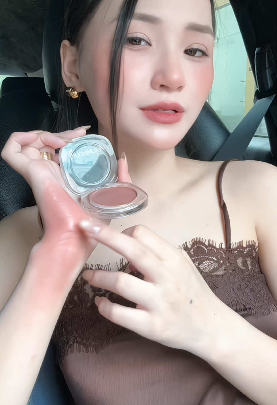 màu nâu mocha này tưởng không hợp mà hợp không tưởng lunnnn 💕💕✨✨#mahongkem #mahong #mahongkempinkpunk #makeup 