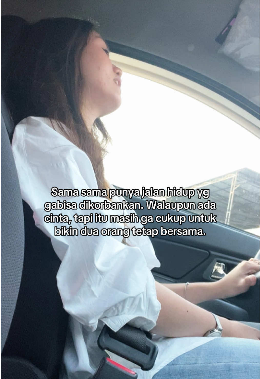 Dikehidupan yg cm satu kali ini, kenapa harus ada yg namanya “cinta terlarang” ya? #carpoolkaraoke #lagujadul #lagu2000an #lagugalau #cintaterlarang 