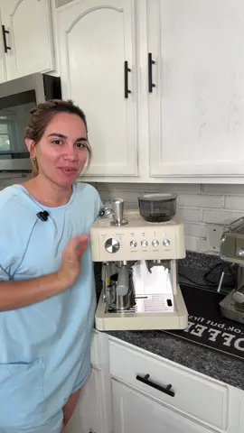 Cafetera de expresso profesional ,es lujosa y cómoda 