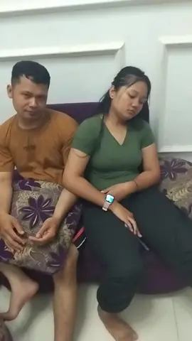 bunda panda PRO koment nya hujatan,,,, kalau besti