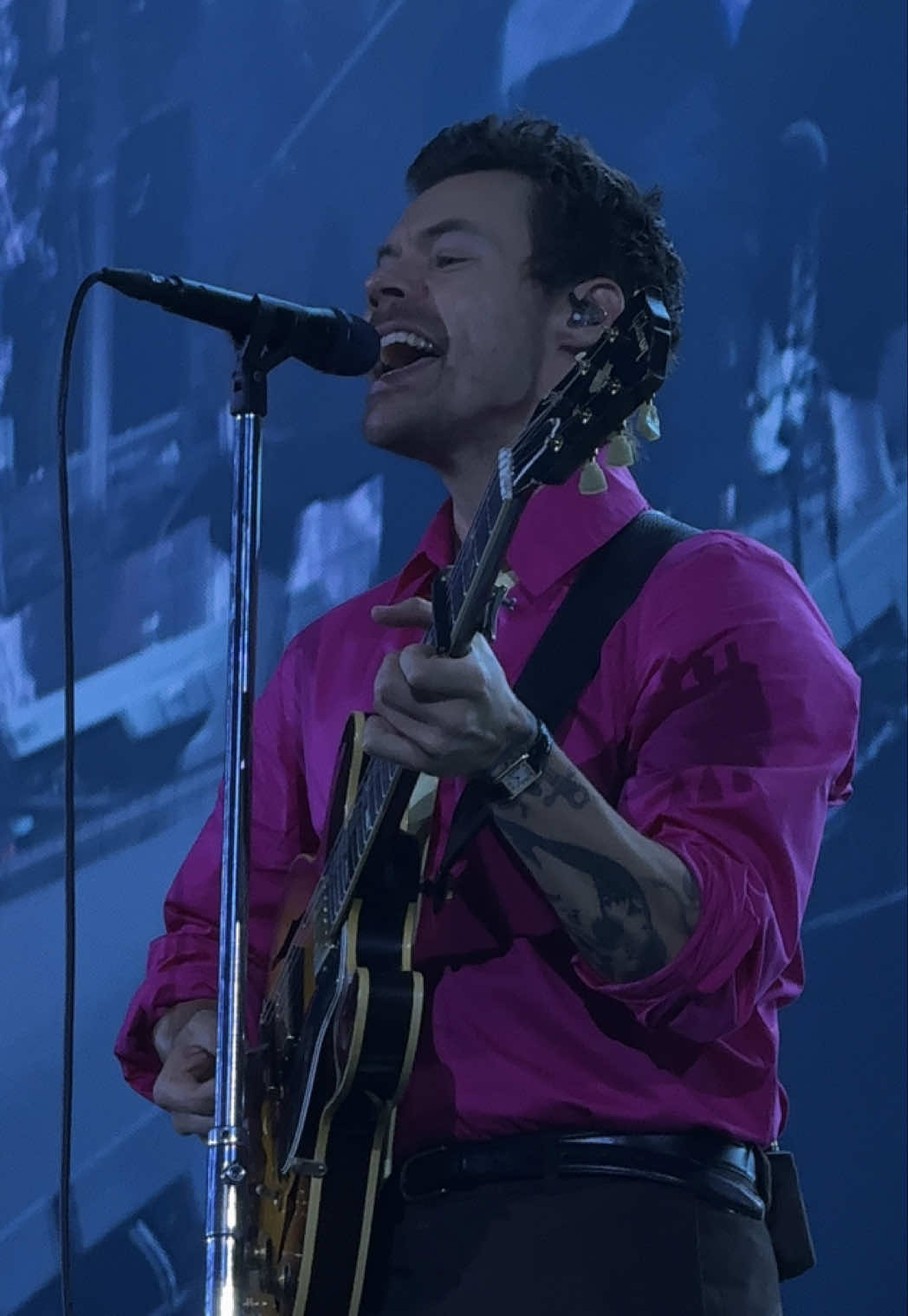Complete video of Sign of the Times night 9 London #harrystyles #harrystylesvids #togethertogether #togethertogetherlondon #harrystylestogethertogethertour2026 