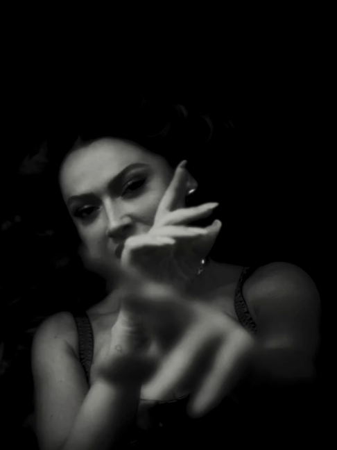 İnadını Bırakta Ara Beni #fyp #flexixrun #hadise #arabeni #viral #lyrics #spotify @hadise
