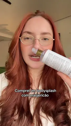 SolarCitrus foi uma deliciosa descoberta aqui! Cheiro fresco, cítrico, perfeito pra quem não gosta de cheiros muito doce! #bodysplash #barboursbeauty #cheirosa #perfumecitrico 