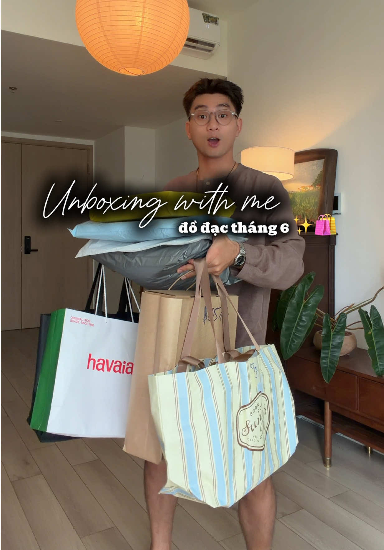Nay có cả đồ cắm trại trên biển nữa ạ ⛱️☀️🌊🎁 #danielsailam #summervibe #unboxing #outfitideas #localbrand 
