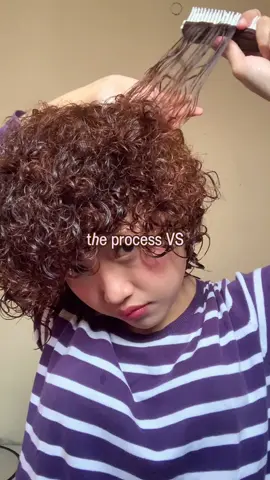 rela deh tangan pegel kalau hasilnya sedefine dan sebadai ini😍💖 #curlyhair #curlyroutine #haircare 