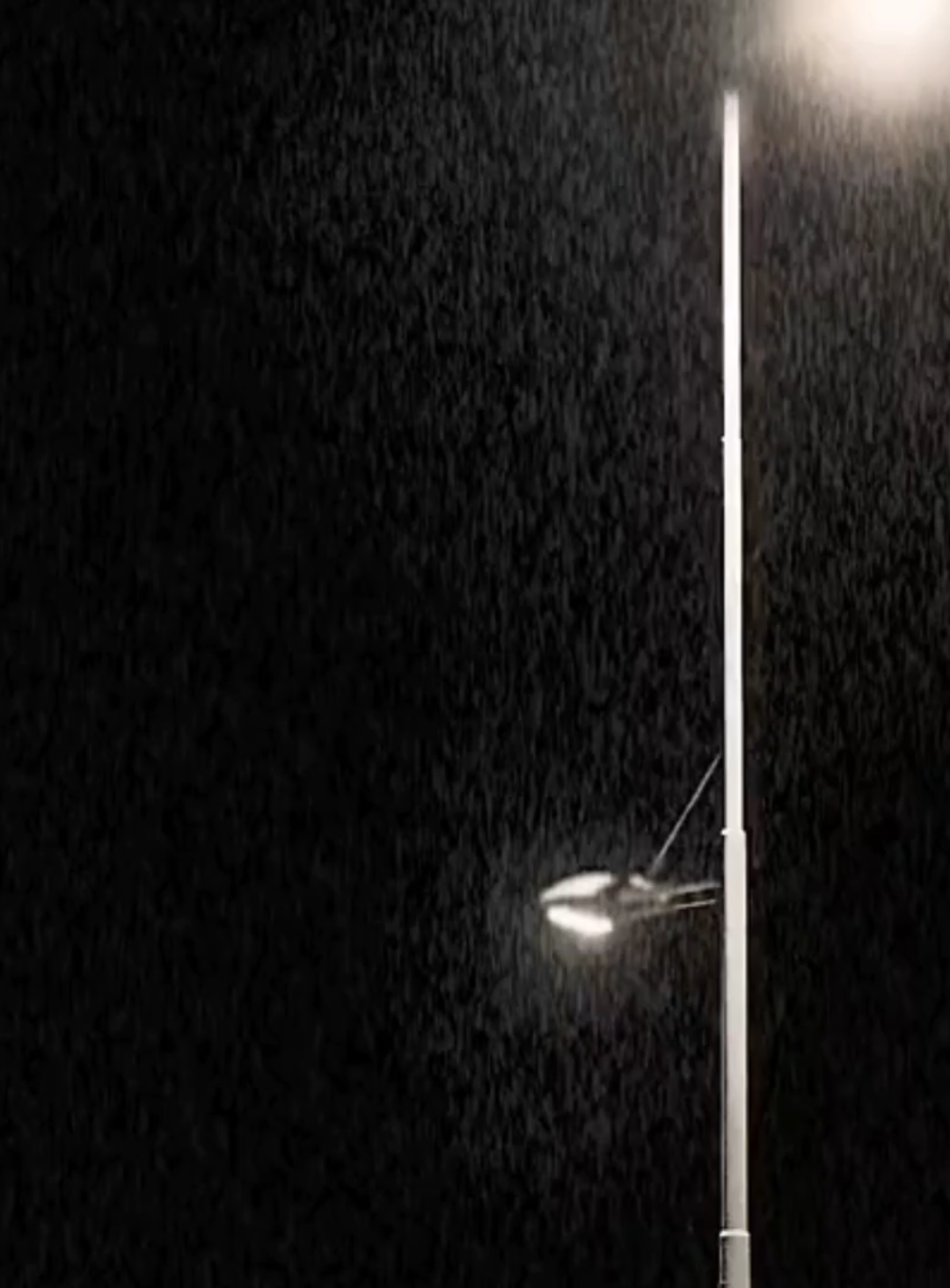 Ek baat reh gayi thi😔❤️‍🩹#foryoupage #lyricsvideo #vairalsong #unfrezzmyaccount #rayhanlyrics 