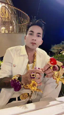 Lụm 