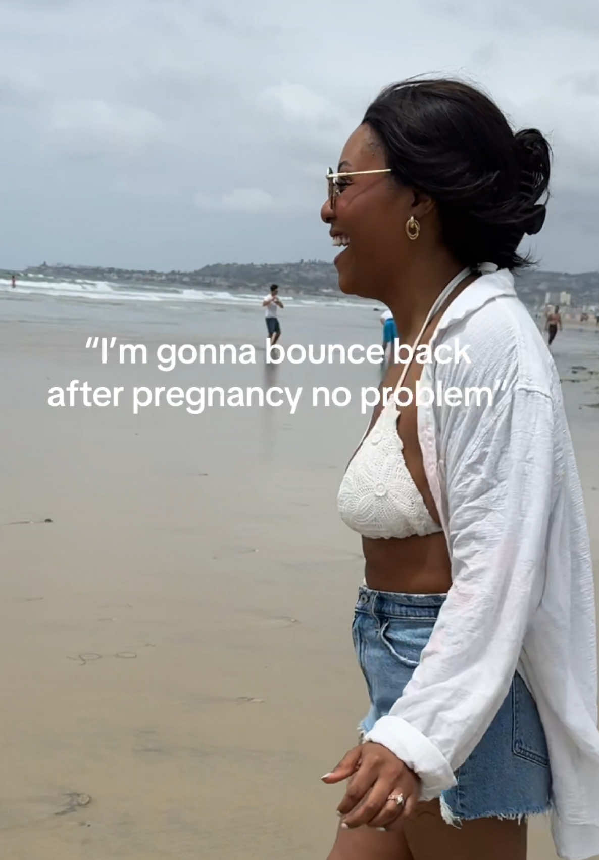 This is the reality of gaining 100 lbs during pregnancy… not here to sugar coat it. But I am here to inspire other moms that we can get our spark back one day at a time! Come with me on this journey🫶🏾 #postpartumbody #gettingmypinkback #findingher  #creatorsearchinsights #postpartumlife 