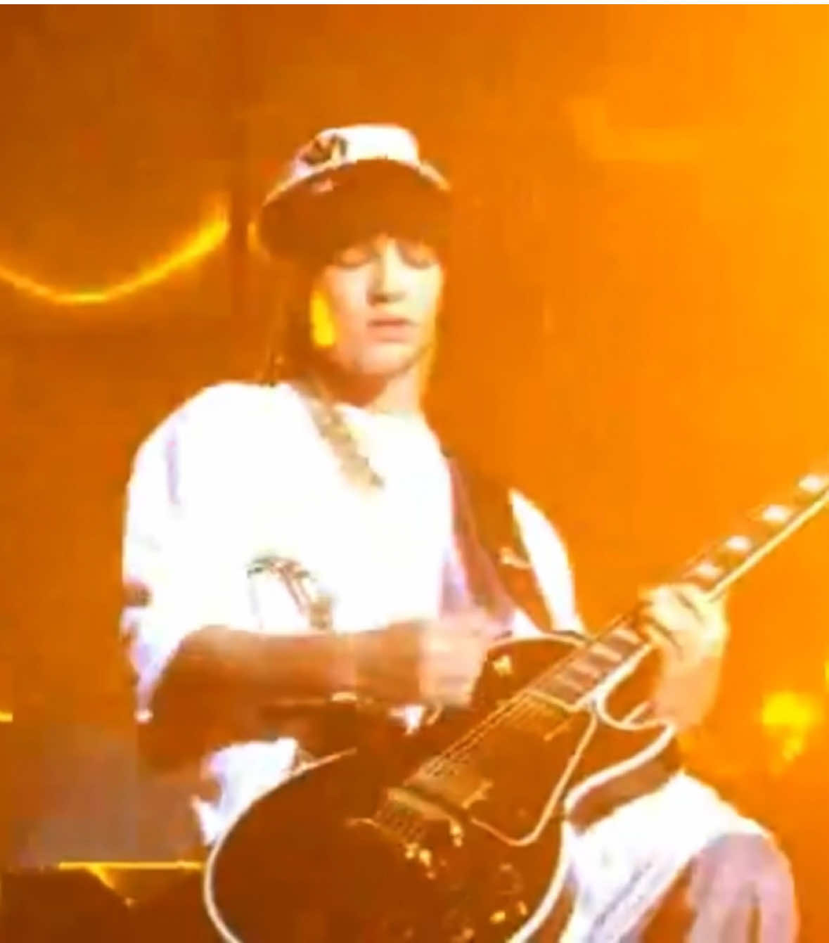 work it #tomkaulitz #tokiohotel #concert #guitar #music 