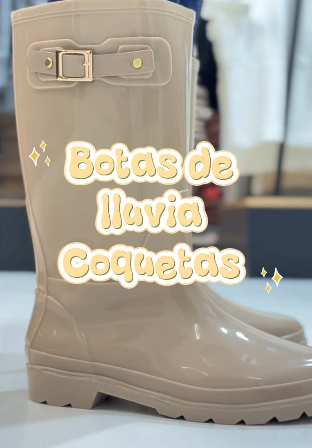 Botas de lluvia que combinarán con todos tus outfits desde el estilo hasta el color 👢✨ #botas #lluvia #fashion #priceshoes #parati 