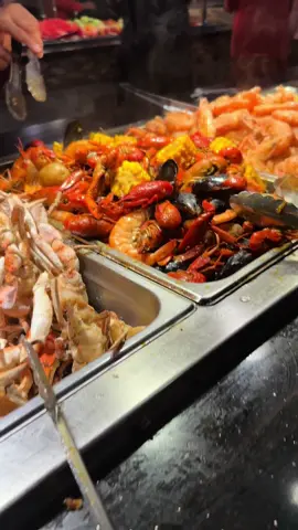 💖 Happy 4th of July! 🇺🇸 We are OPEN on July 4th and serving our dinner menu with snow crab legs all day on Saturday! Bring the whole family, skip the cooking, and enjoy your favorite dishes together. Come hungry, leave happy! 📍39825 Alta Murrieta Dr B1, Murrieta, CA 92563 📞951-600-5988 ⏱️11 AM – 10 PM #IndependenceDay #FamilyTime #BuffetTime #CrabLegs #SeafoodLover   