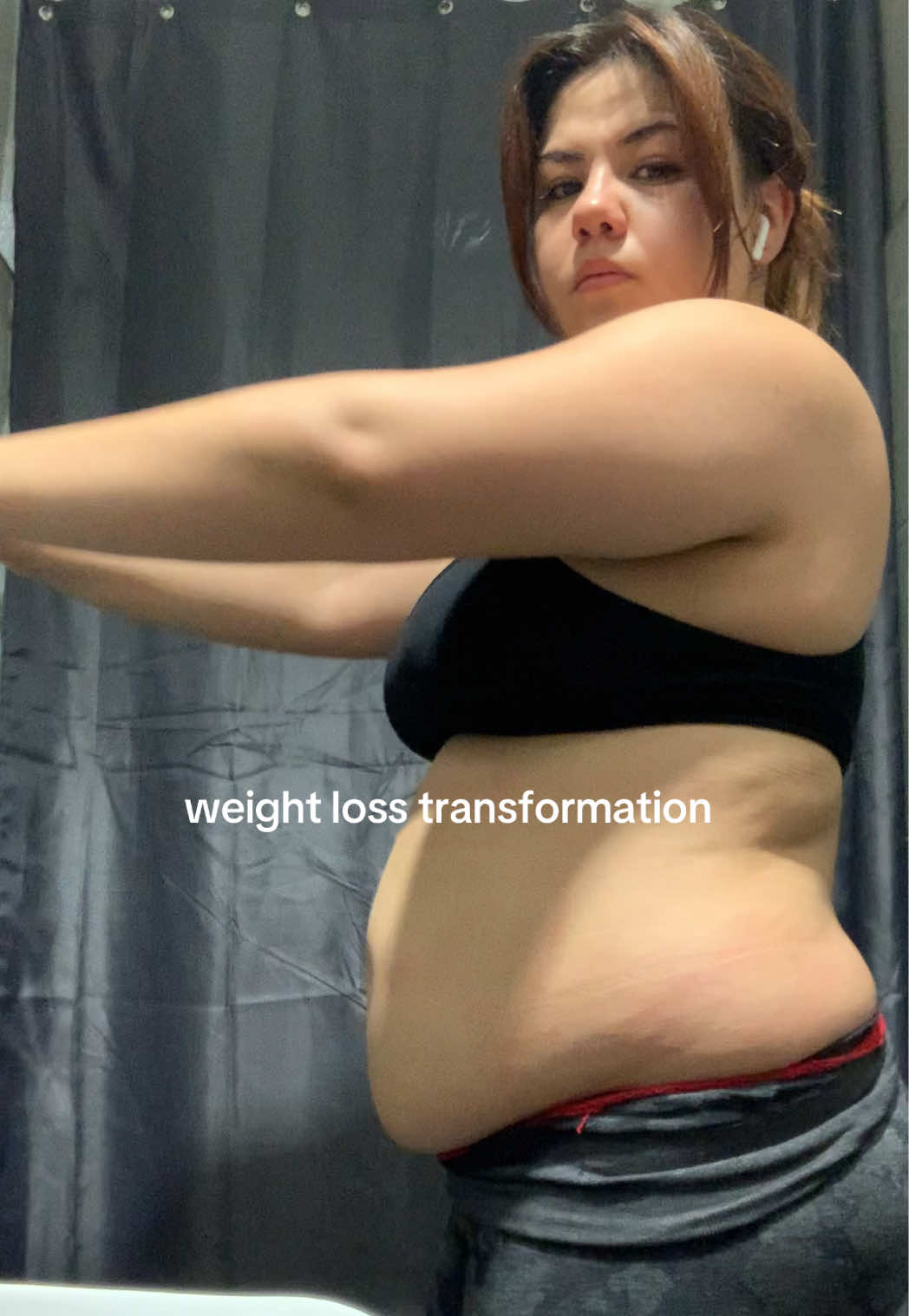 My journey has been a roller coaster. It took me years to get here and a lot of that had to do with it my mental health. Does that mean it’ll take you years to get results? No but also maybe. We all deal with different struggles and our routines all look very different. That doesn’t mean you can’t achieve the results you want. If it takes you longer, who cares? 🦋 #weightloss #gymmotivation #weightlossmotivation #gymgirls 