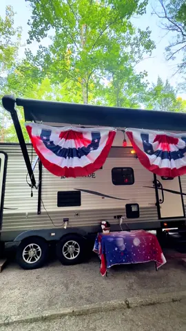 🇺🇸 Give Your Porch a Patriotic Makeover! ❤️🤍💙 Want to add instant curb appeal for the Fourth of July? These patriotic bunting flags are an easy way to decorate your porch, deck, fence, or patio in just minutes! ✨ Includes 4 bunting flags 🇺🇸 Classic red, white & blue design 🌦️ Weather-resistant for outdoor use 🏡 Perfect for porches, railings, fences, and balconies 🎆 Great for Fourth of July, Memorial Day, Labor Day, and summer gatherings They make your home look festive without spending a fortune—and they’re reusable year after year! ❤️🤍💙