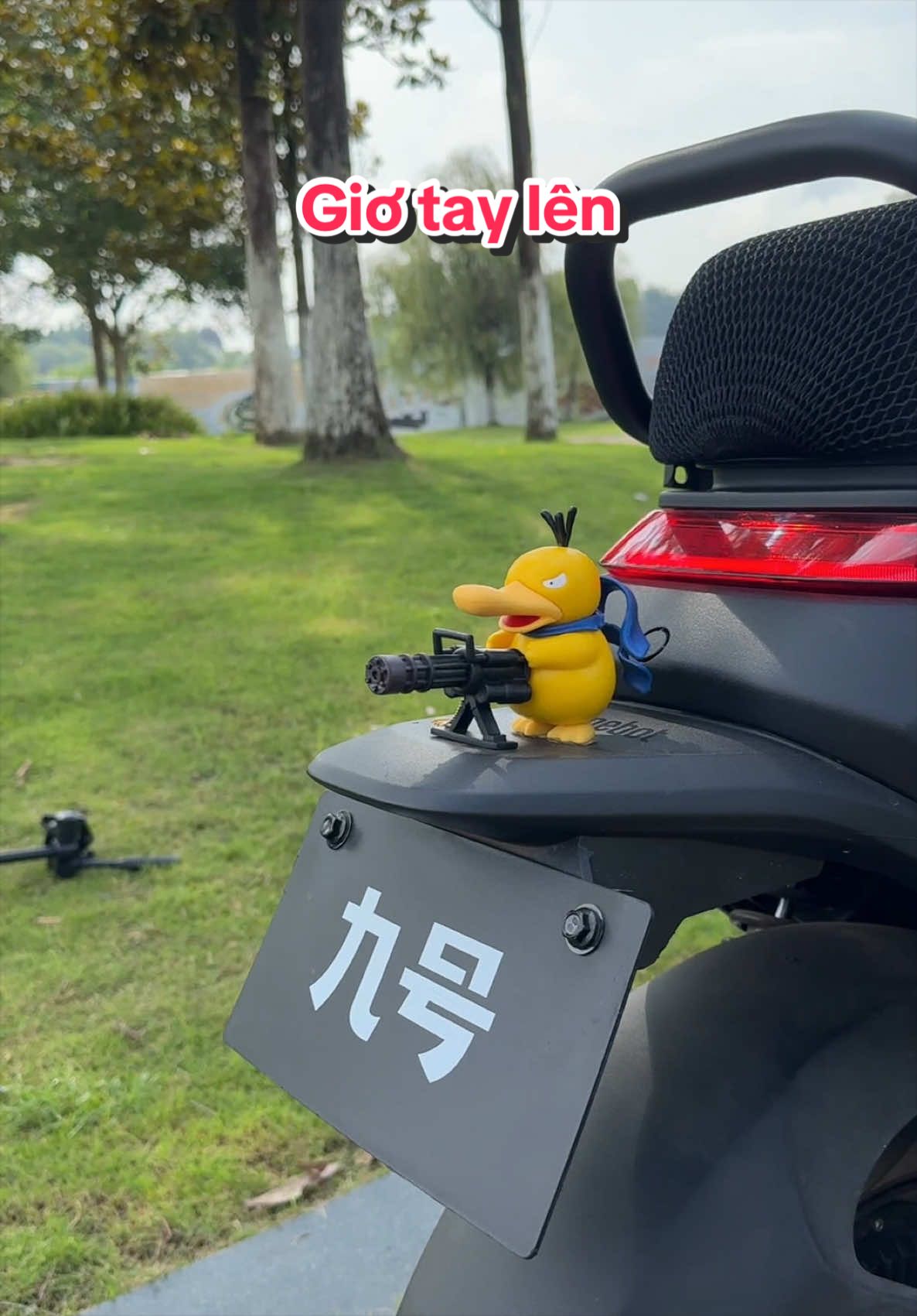Giơ tay lên #trangtrixe #phukienoto #phukienxemay #TH✿ 