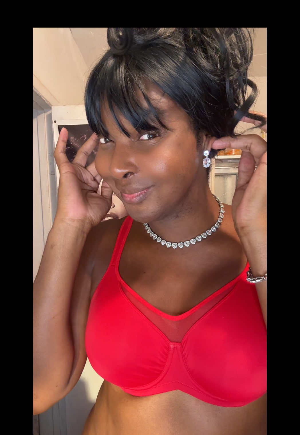 #DanglingShinyEarrings #ShinyEarrings #oprahwinfreyshow #diamondtester #DanglingEarrings 