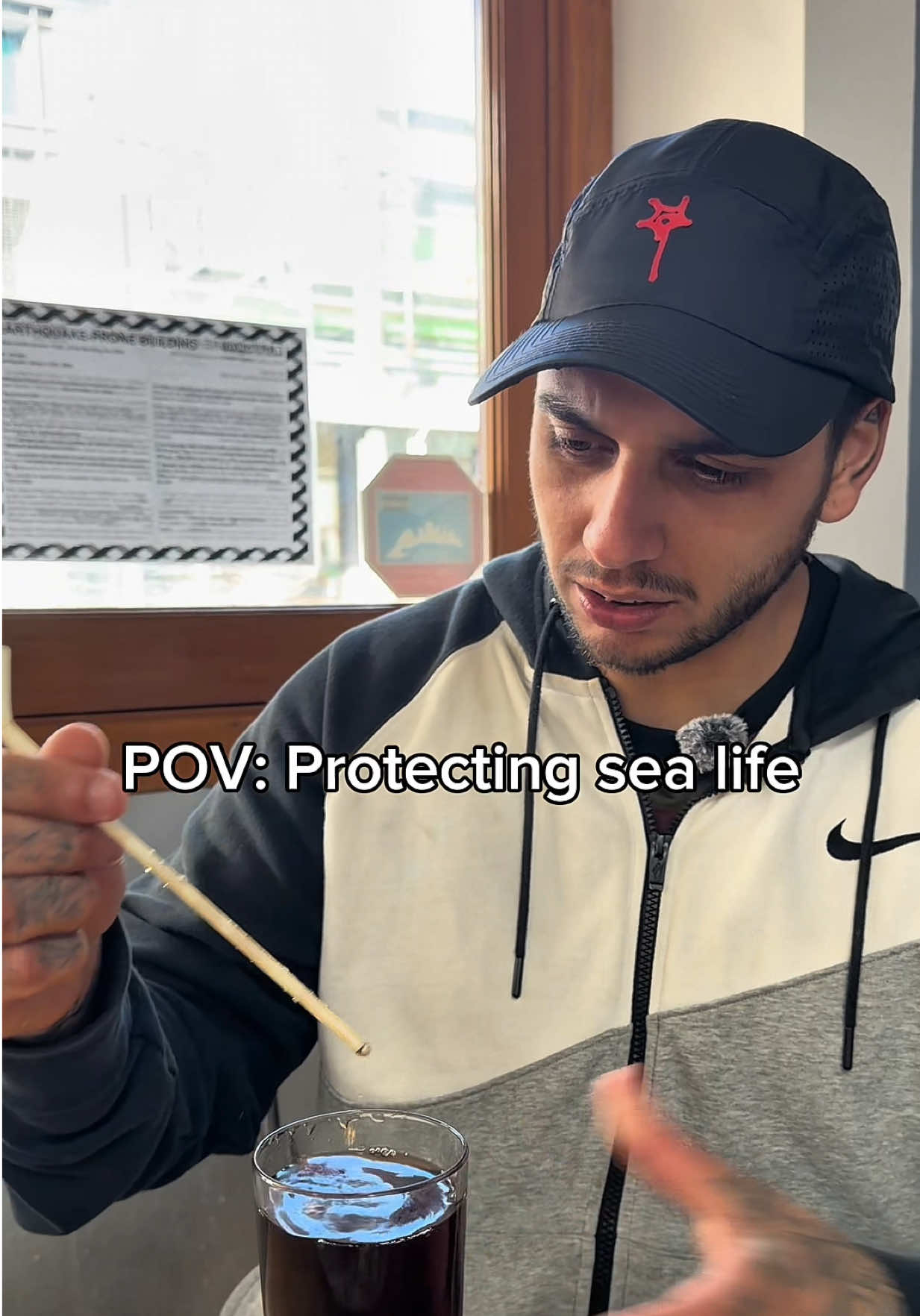 Me not using a plastic straw to save sea life 🐟🦞🦐🦪🤣  @WELLINGTON SEAMARKET  #fyp #seafood #sealife #funny #relatable 