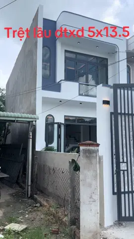 Có trong tay chưa tới 1 tỷ mà xây nhà trệt lầu sợ thiếu tiền thì liên hệ e nhé. Bên e chuyên thi công trọn gói, không phát sinh#xaydung 