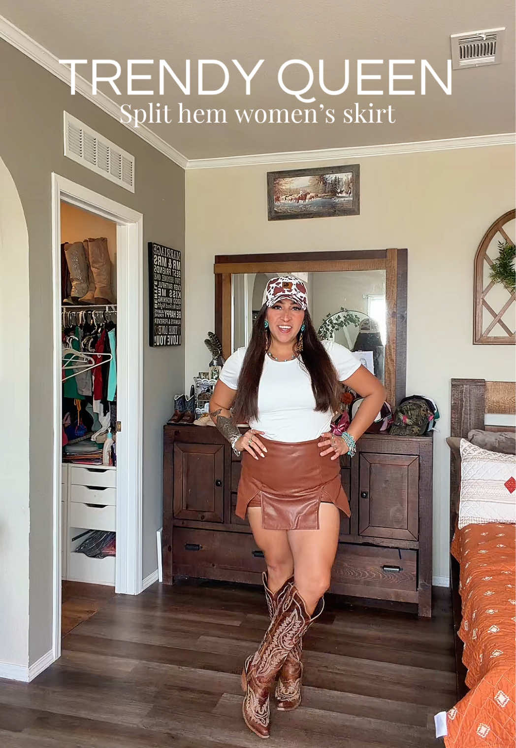 Such a cute skirt perfect for your outfits from @TrendyQueen 🤎 The material a faux leather is super comfortable, super stretchy, & the best part is that it has shorts underneath 🙌🏽 You can easily dress it up or down, so go get yours, but make sure you size up as this item does run small. Add it to your closet this summer! 🤠 #trendyqueen #leatherskirt #dealsforyoudays #westernfashion #cowgirlstyle