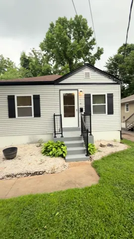 🏡 Ferguson Rental Available! Looking for a great place to call home? Check out this updated 3-bedroom, 1-bath home in Ferguson! 📍 Conveniently located just two blocks from McCluer South-Berkeley High School, right off New Florissant Road, and just down the street from Kathy's Kitchen. Features: 3 Bedrooms 1 Bathroom Updated interior $1,400/month Section 8 approved Requirements: No evictions No felony convictions $50 application fee Ready to make your move this summer? Contact us today to schedule a showing! 📞 314-529-1360 Let's get you moved in this summer!
