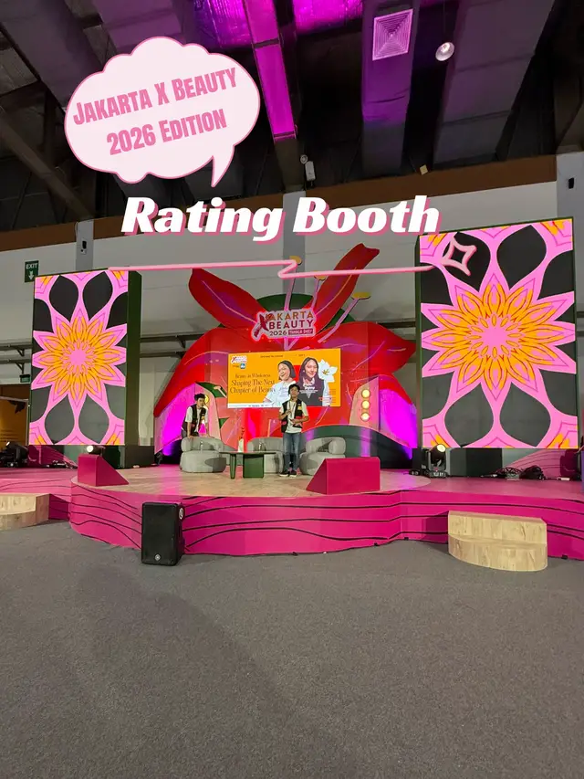 Coba dong pada komen booth favorit kamu di #JakartaXBeauty2026 kali ini booth-nya apa? Jujur pada menarik-menarik banget sih, kayak kok kepikiran gitu🤔🤔 Patut diapresiasi dan diacungi sejuta jempol sihh para brand kali ini🫰 Yang belum pada mampir, Mindy tunggu sampe 5 Juli 2026 di Jakarta Convention Center yaaa🫣 #jxb #eventjakarta #beautyevent 