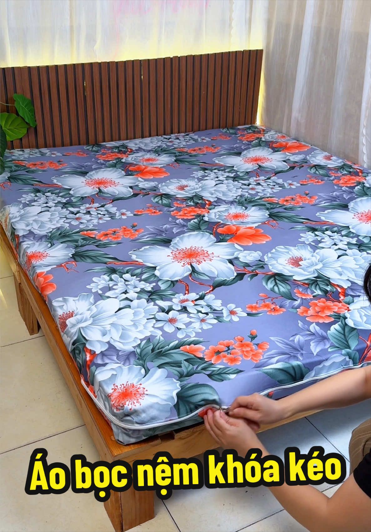 Áo bọc nệm khóa kéo 2 mặt thun lạnh có nhiều mẫu, có đủ kích thước, chất thun lạnh mịn mát. Loại này thì bọc được cho nệm gấp 3 và nệm thẳng  ##xh##aobocnem##aobocnemkhoakeo##gagoithuhong