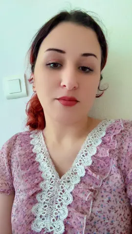 مشعارفه والله🤦🏻‍♀️