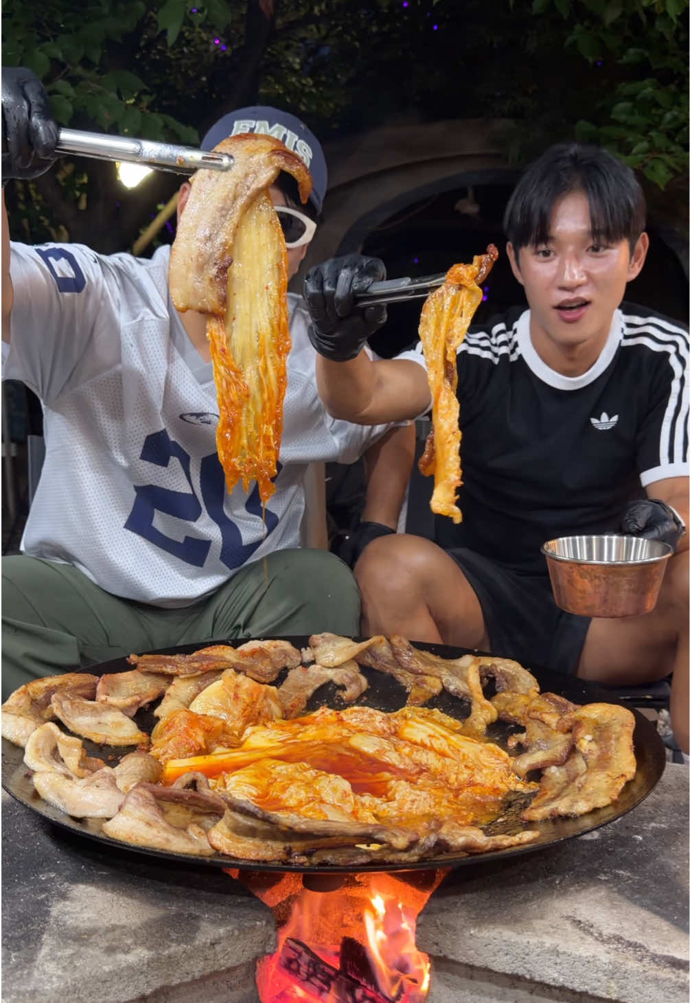 이베리코에 묵은지는 국룰아님?? #삼겹살 #samgyupsal #김치 #kimchi 