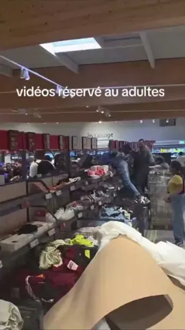 Comment on a pu en arriver là ? 🫪Je suis choquée... Êtes vous prêts à vous battre pour un ventilo ? et dire que certains les revendent 3 fois plus cher sur internet 😱. #pourtoiii #pourtoi #pourtoiiiiiiiiiiiiiiiiii #violence #nonalaviolence 