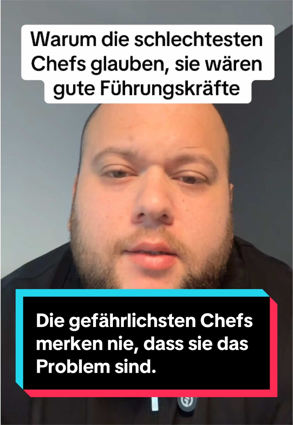 Die schlechtesten Chefs verlieren ihre besten Mitarbeiter und glauben trotzdem, alles richtig gemacht zu haben. Wahre Führung beginnt dort, wo man bereit ist, sich selbst zu hinterfragen. #arbeit #arbeitsleben #chef #führung #psychologie 