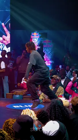 Aquila SZN fell of that stage in style! 😮‍💨 Red Bull Dance Your Style Nigeria 🇳🇬