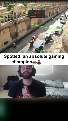 Spotted- an absolute gaming champion👁️🕹️